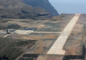 DÜNYANIN  EN ULAŞILAMAZ ADASINA  UÇUŞLAR BAŞLADI